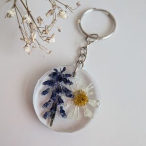 Daisy and Grape Hyacinth resin keyring